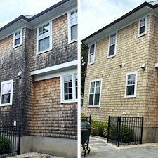 Cedar-Siding-Professional-Cleaning 0